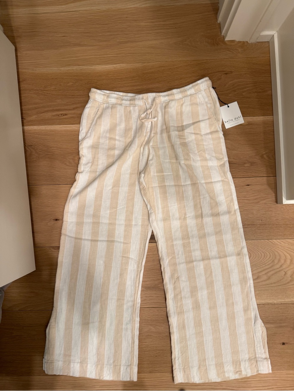 Bella Dahl sz large stripe pants nude/white